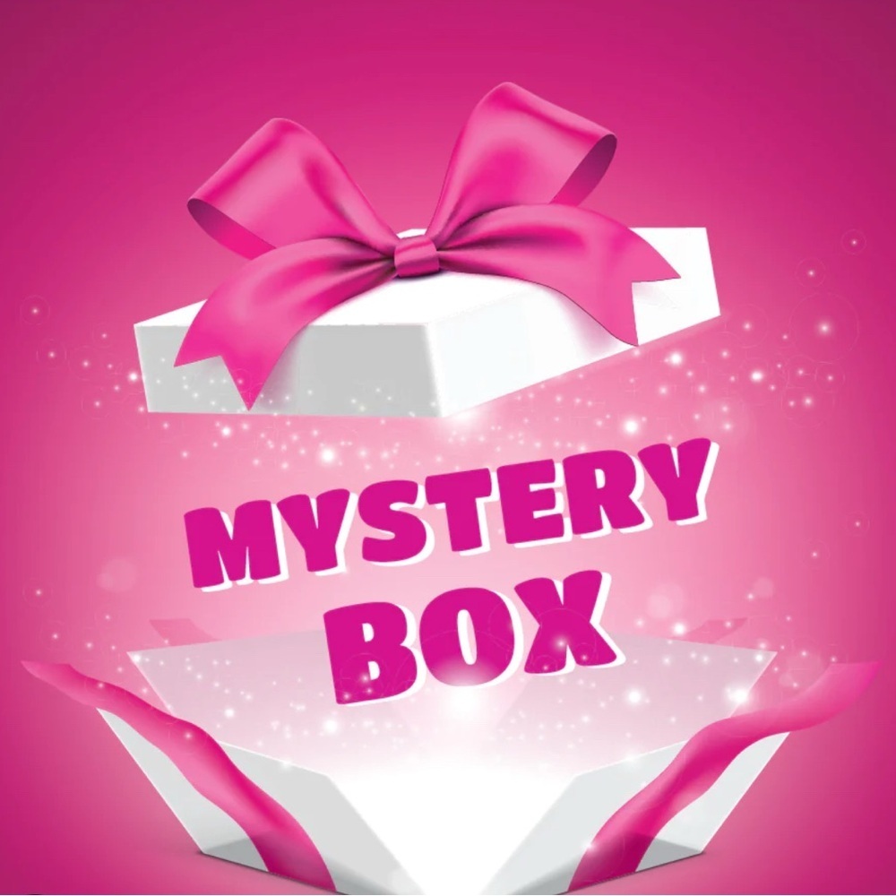 Beauty Mystery Box Extra Large ⭐️⭐️⭐️⭐️ DO NOT MISS OUT!!!